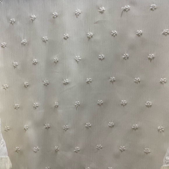 Joa Los Angeles cream blouse - Picture 2 of 3